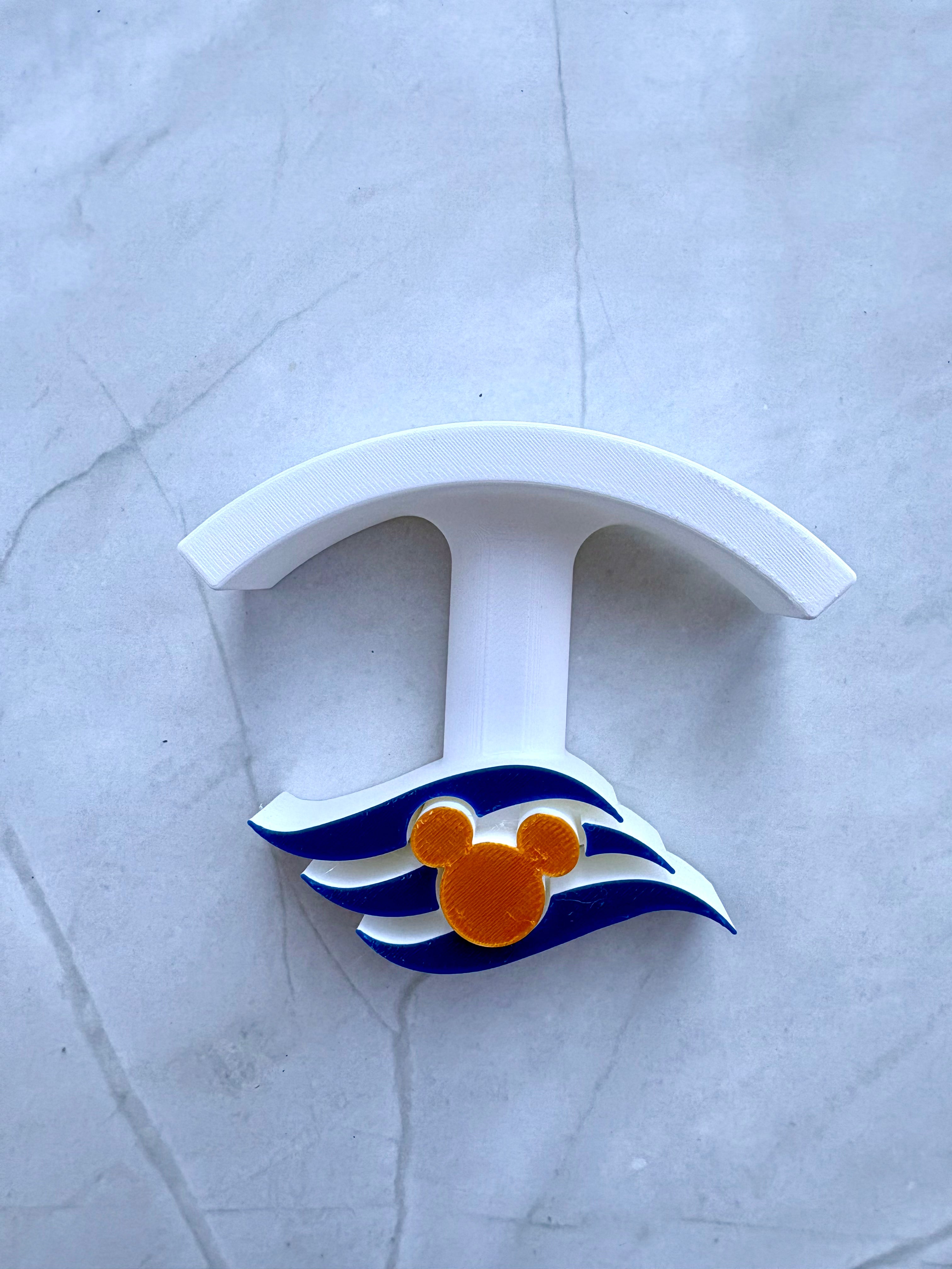 DCL Magnetic Single and Double Mouse Ear Hanger Holder