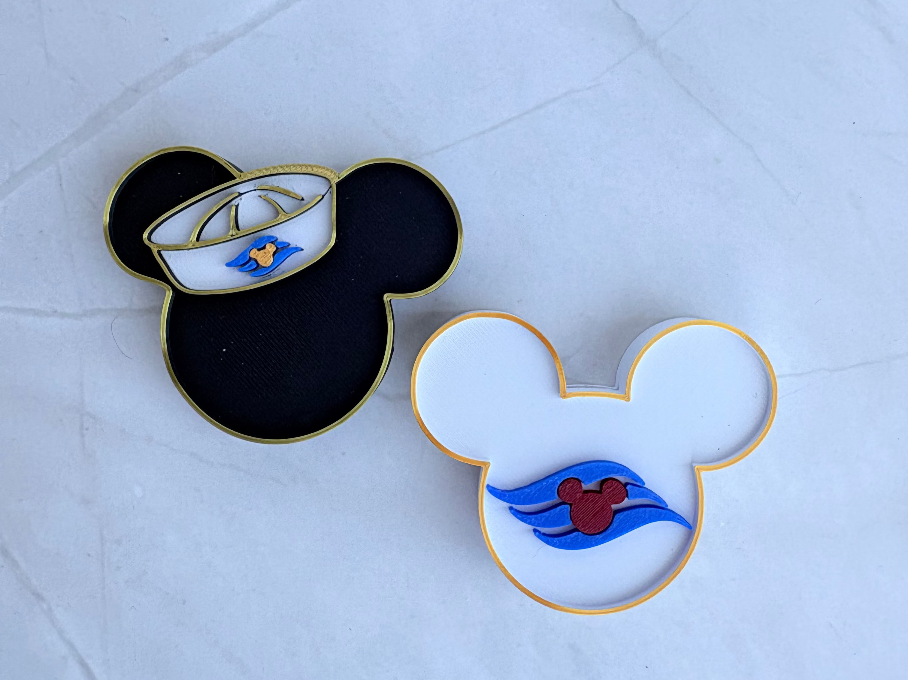 DCL Mouse Inspired Bag and Belt Clips