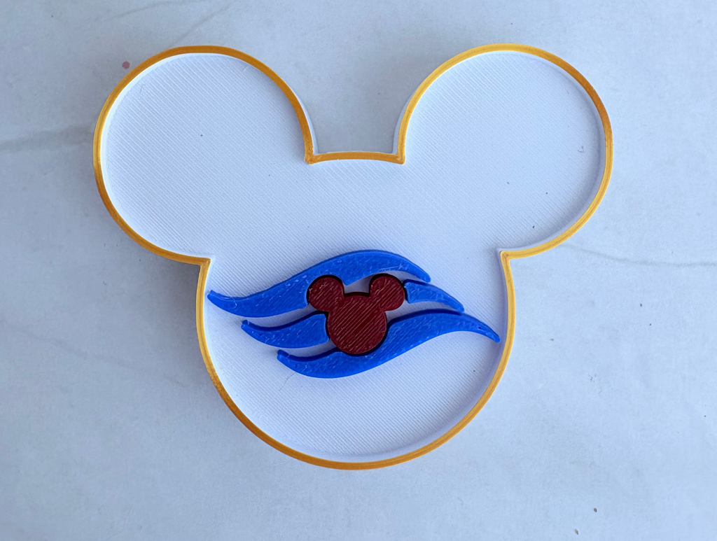 DCL Mouse Inspired Bag and Belt Clips