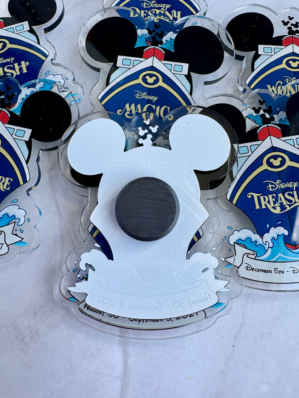 DCL Personalized Ship Mouse Ears and Bow Magnet | Pixie Dust Gift | Fish Extender Gift